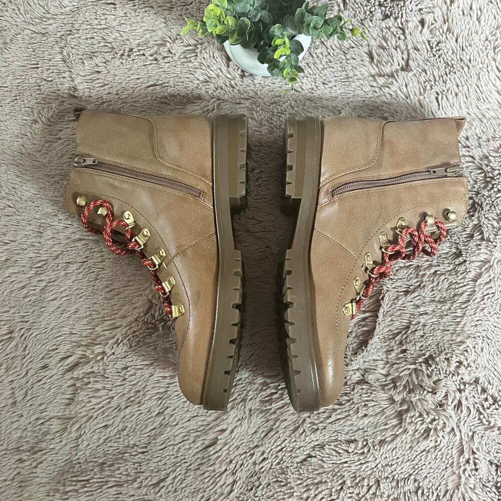 G By Guess Combat Hiking Style Tan Faux Leather 'Nora' Boots Size: 9.5M - Picture 15 of 15